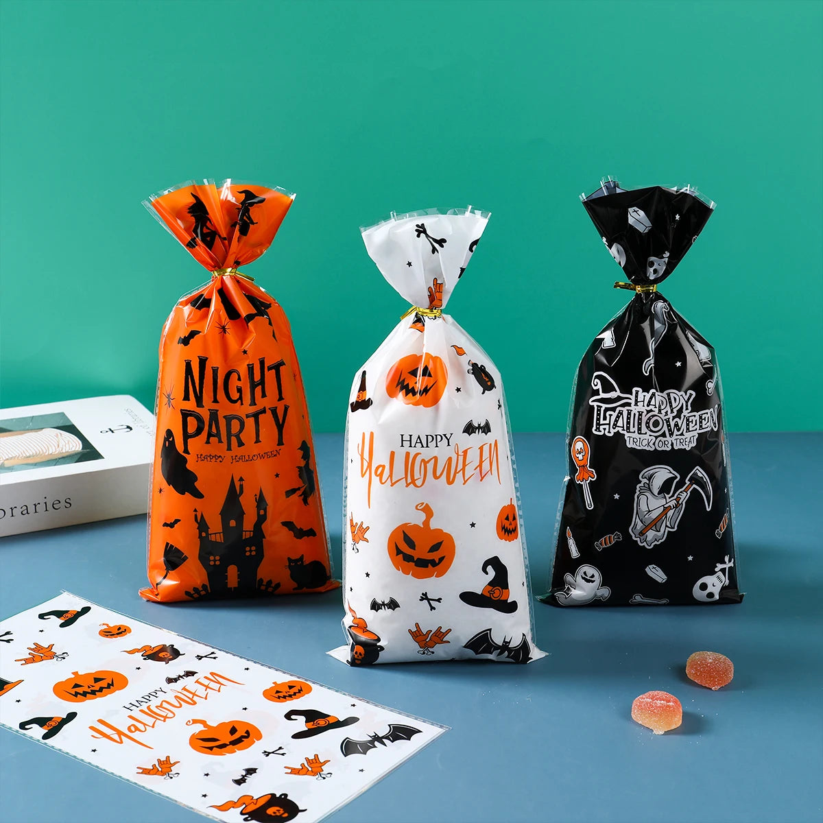 50pcs Halloween Gift Bags Pumpkin Ghost Bat Candy Cookie Bags for Kids