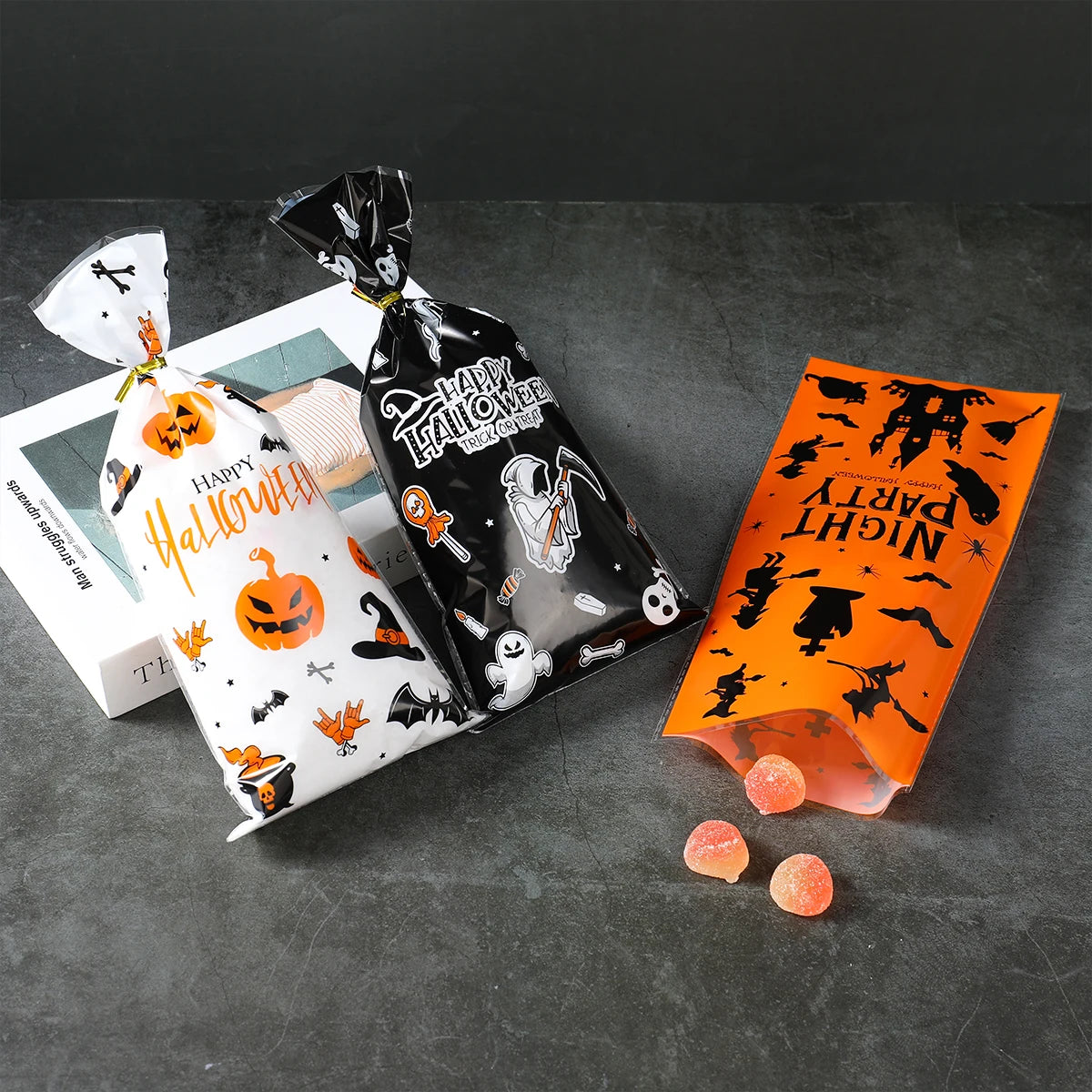 50pcs Halloween Gift Bags Pumpkin Ghost Bat Candy Cookie Bags for Kids