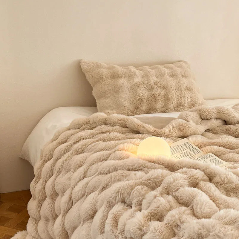 2024 Fur Plush Blanket Winter Warmth Comfortable Blankets